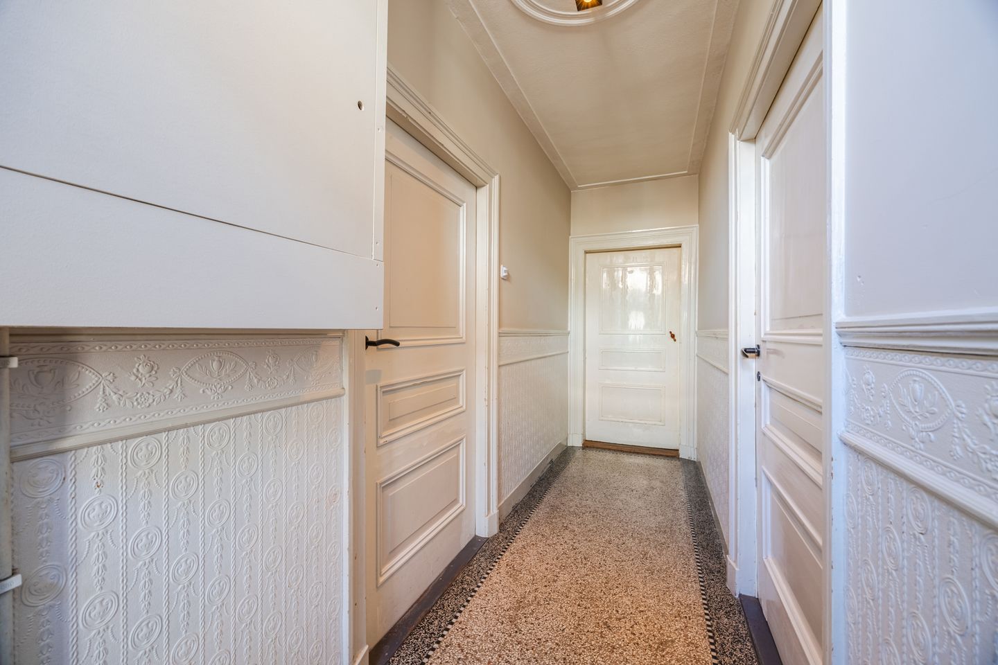 Spacious Monumental Townhouse in the Heart of Oosterhout Center — 25