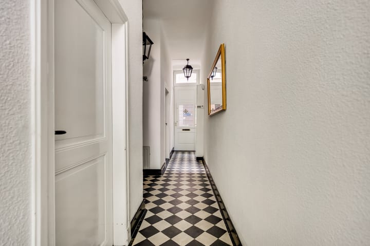 Twee-onder-één-kap te koop: Swalmerstraat 63, Roermond