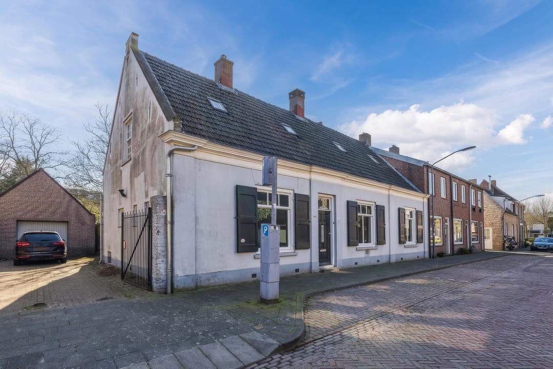 Spacious Monumental Townhouse in the Heart of Oosterhout Center — 73