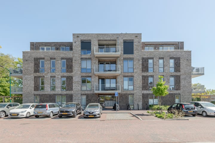 Photo 2 of Hiltlaan 32