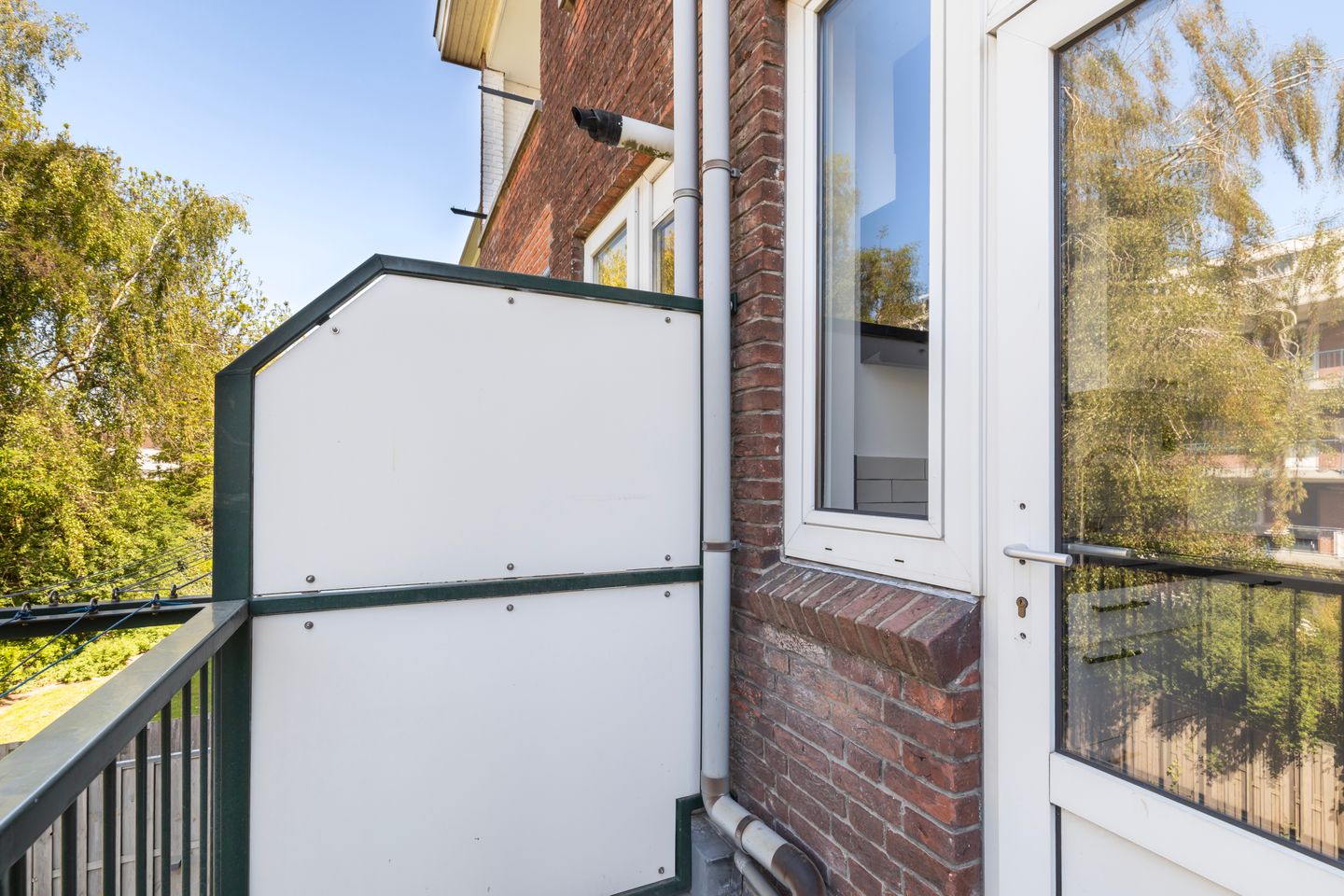 Photo 14 of Verboomstraat 147-B