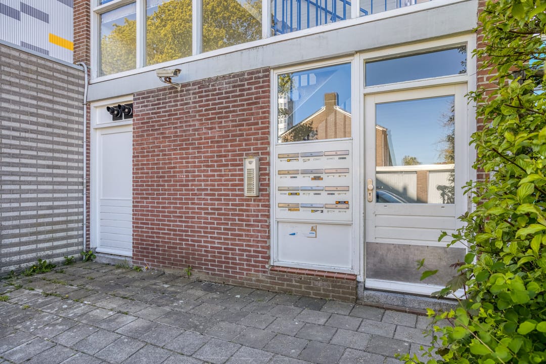 Photo 7 of Van Hogendorpweg 84
