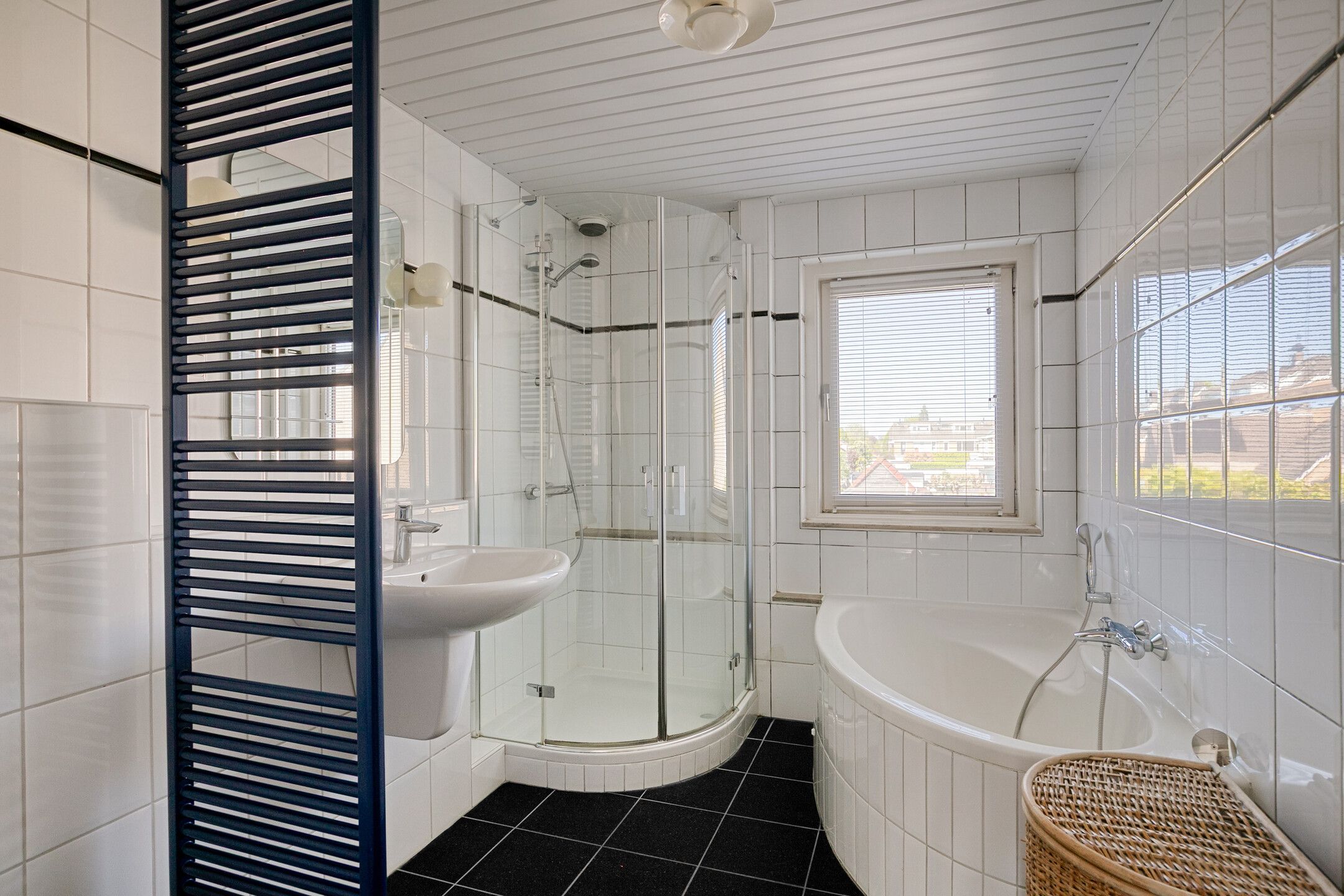 Photo 15 of Van Galenstraat 1