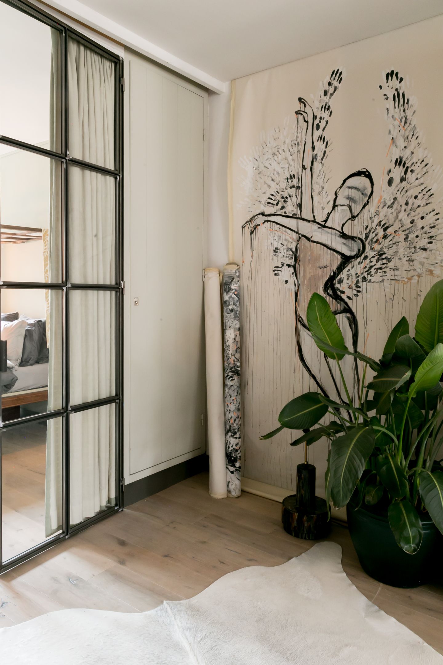 Stylish and Sunny Loft Apartment in Amsterdam's Frederik Hendrikbuurt — 29