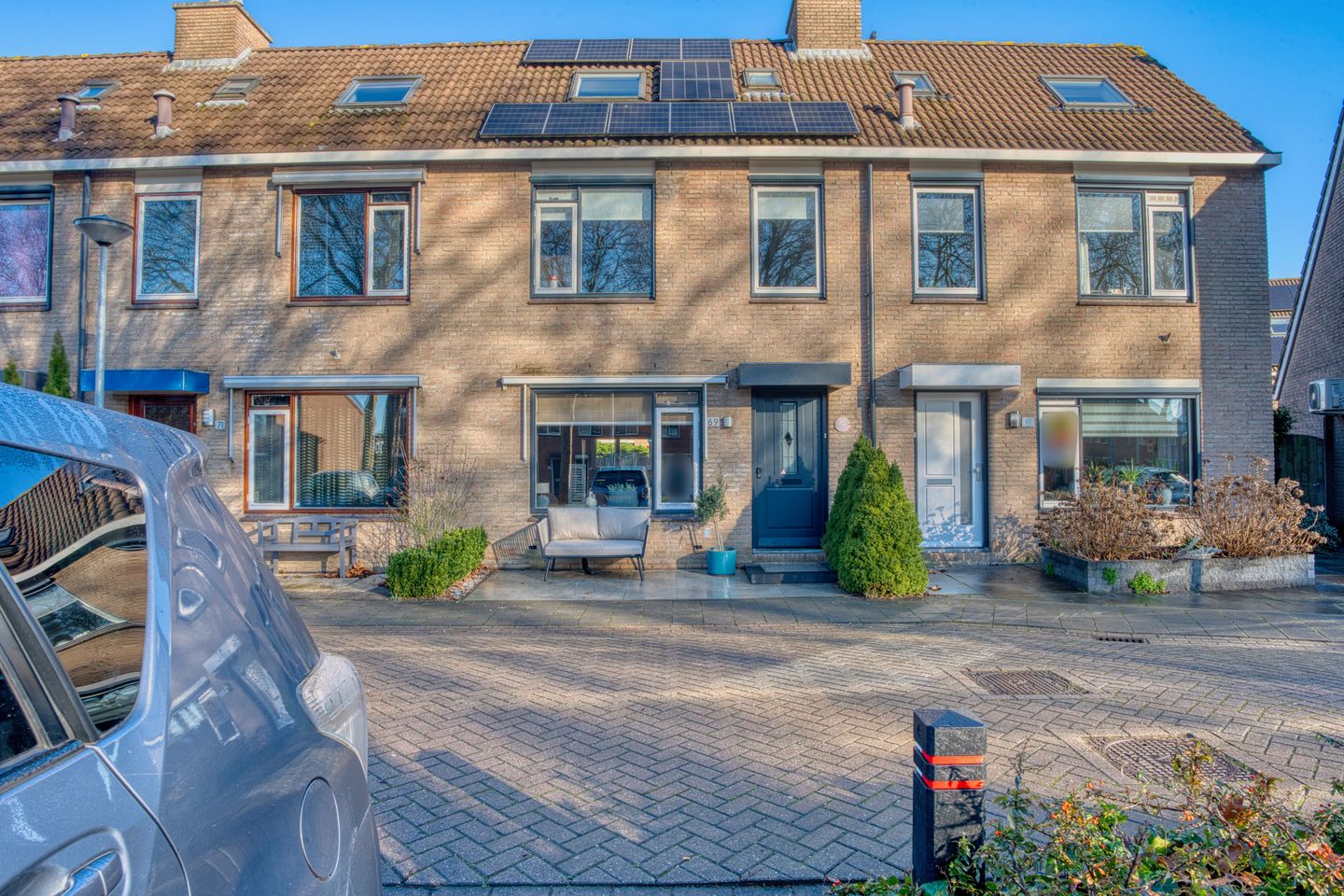 Move-in ready family home with four bedrooms in popular Zwijndrecht neighborhood — 44