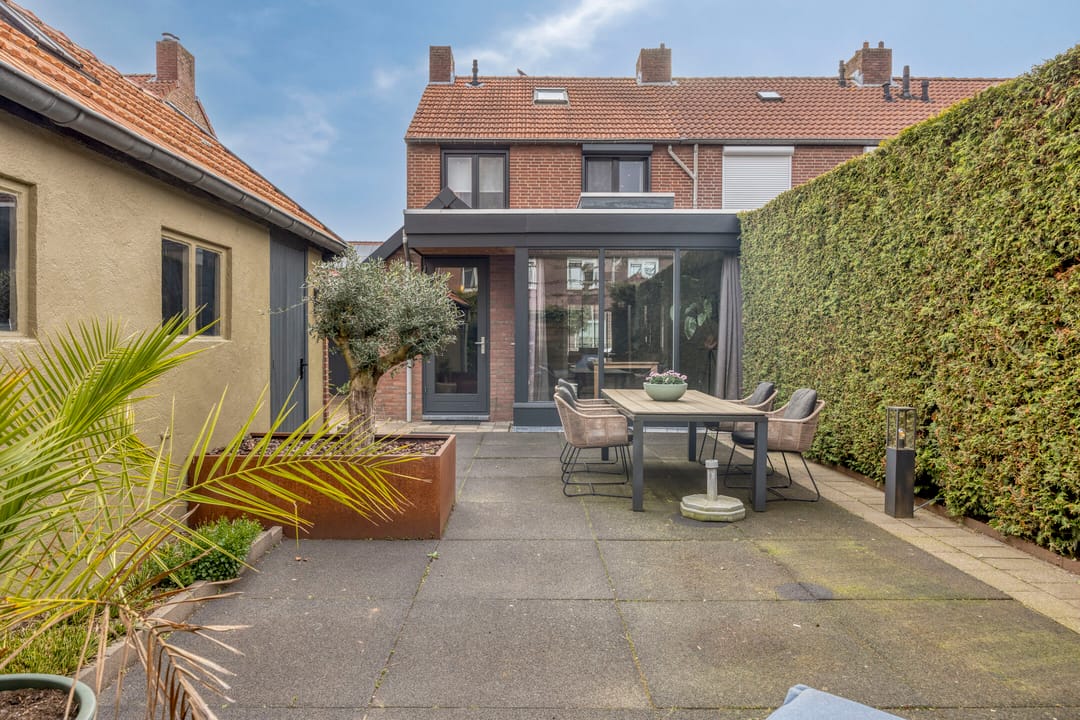 Photo 43 of St.Carolusstraat 15