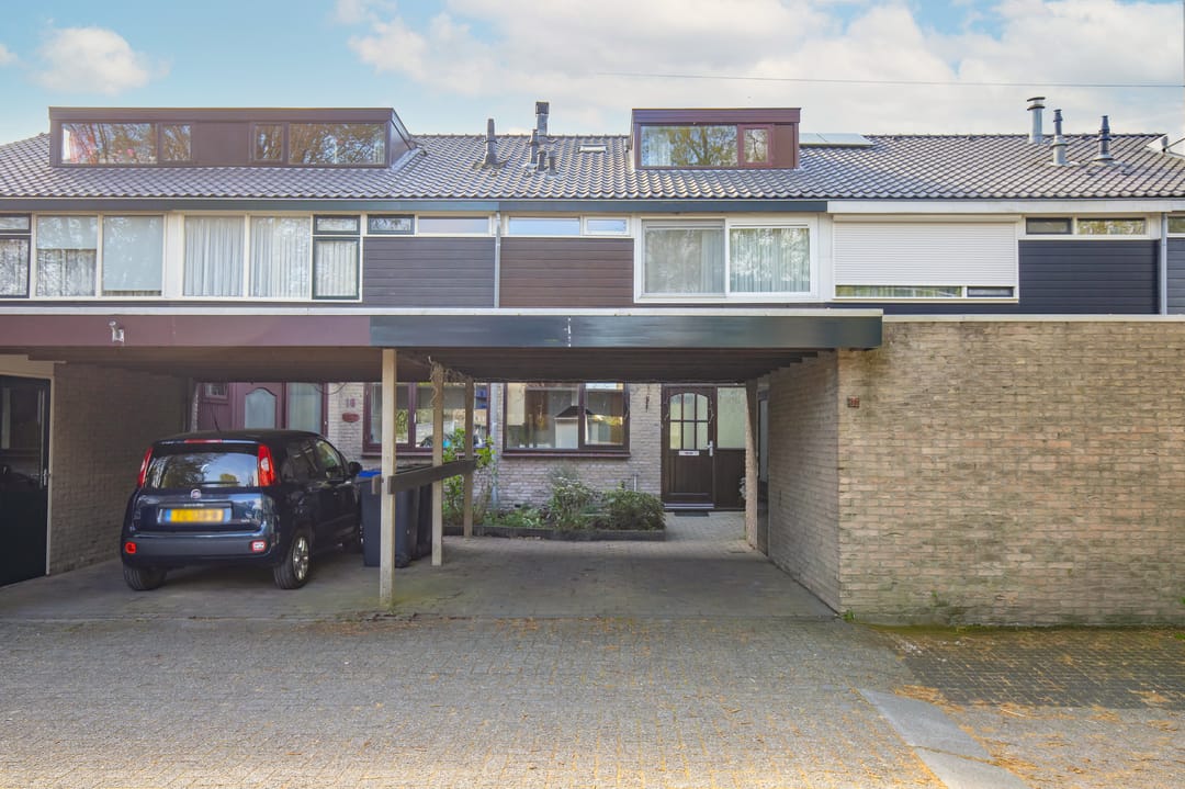 Photo 1 of Maanhof 16