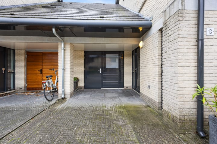 Photo 4 of Luitenantstraat 13