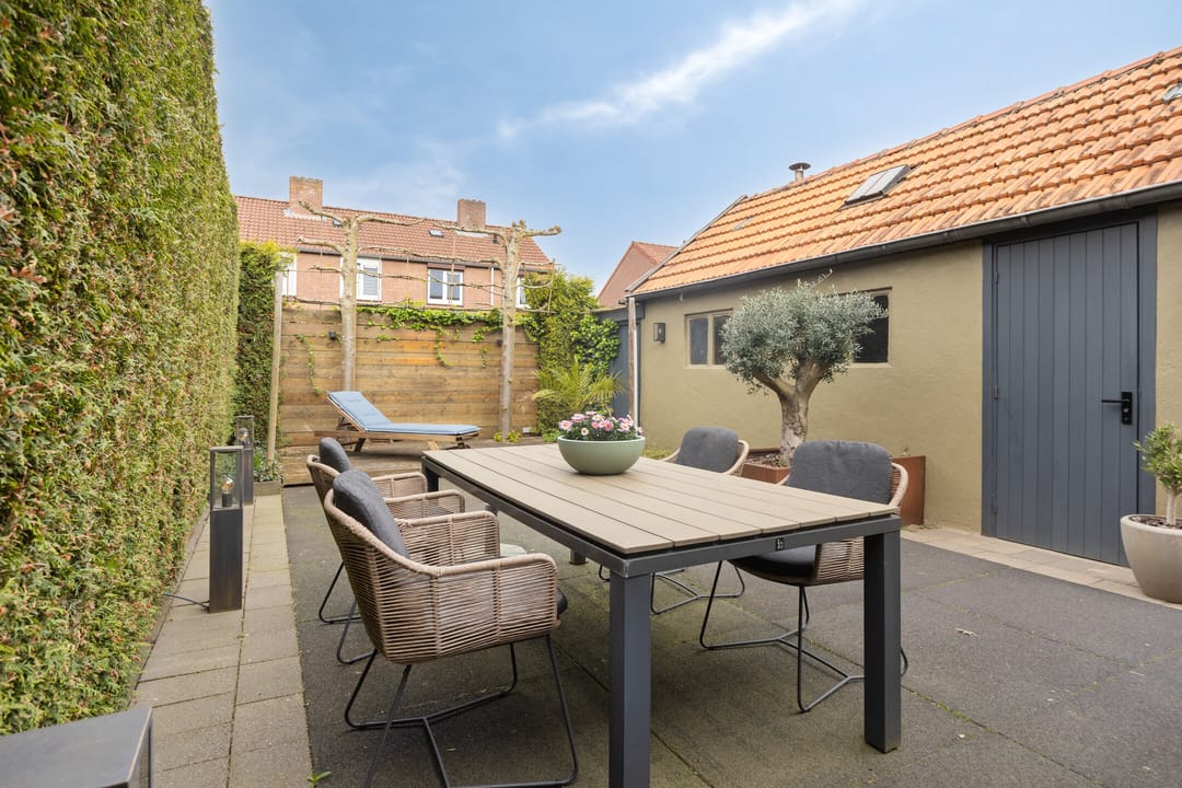 Photo 41 of St.Carolusstraat 15