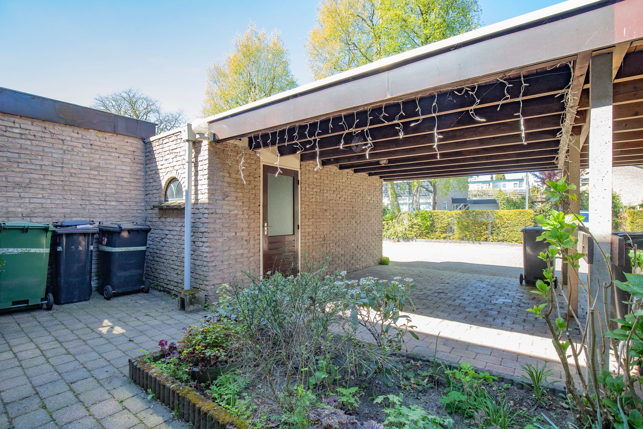 Photo 6 of Maanhof 16