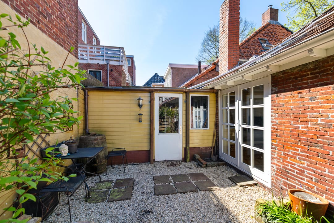Photo 22 of Willemstraat 5