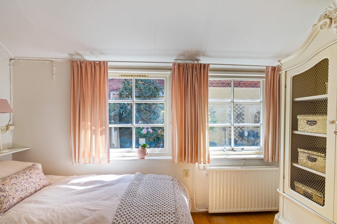 Photo 16 of Willemstraat 5
