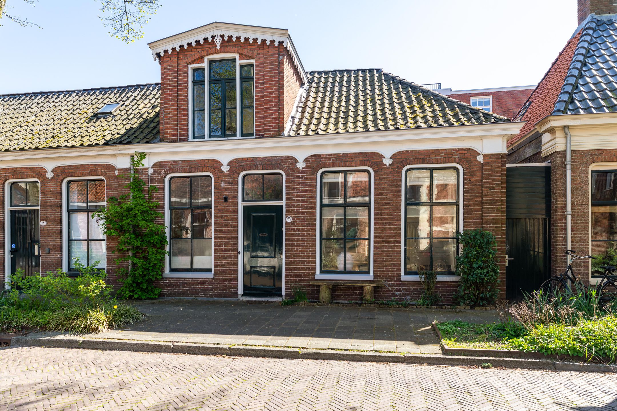 Photo 3 of Willemstraat 5