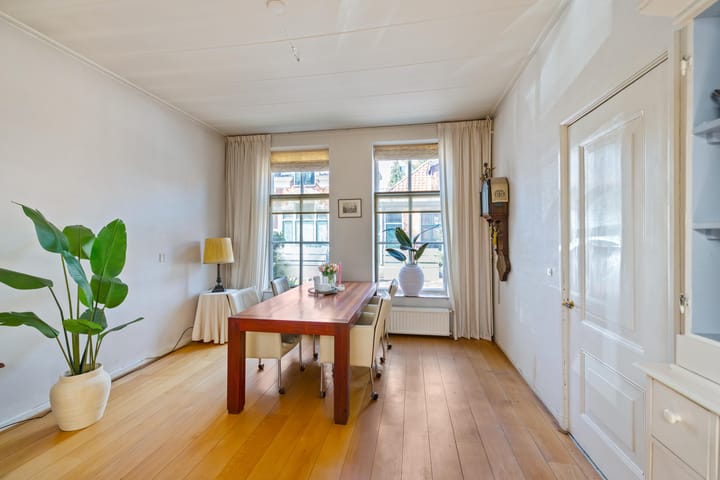 Hoekwoning te koop: Willemstraat 5, Groningen