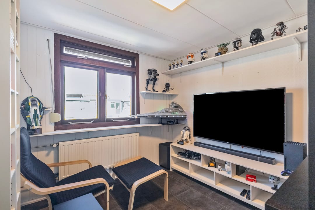 Photo 22 of Van Hogendorpstraat 43