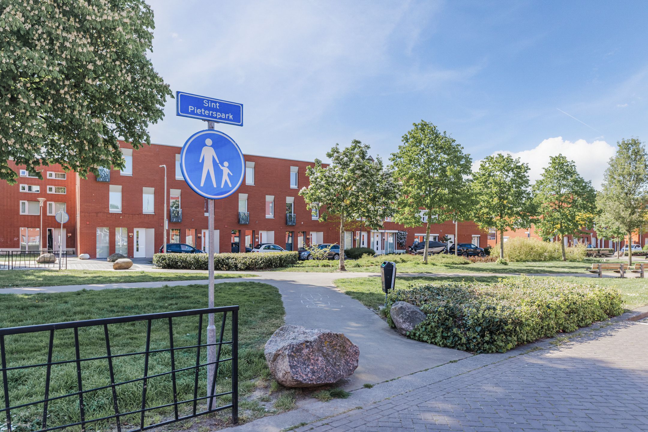 Photo 42 of Hoefstraat 103