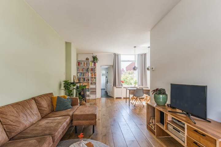 Photo 2 of Hoefstraat 103