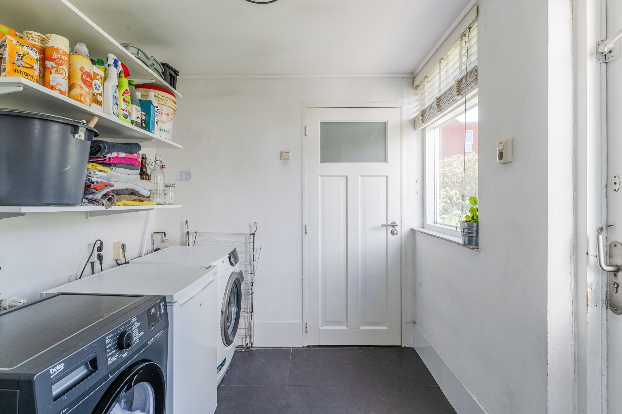 Photo 15 of Hoefstraat 103