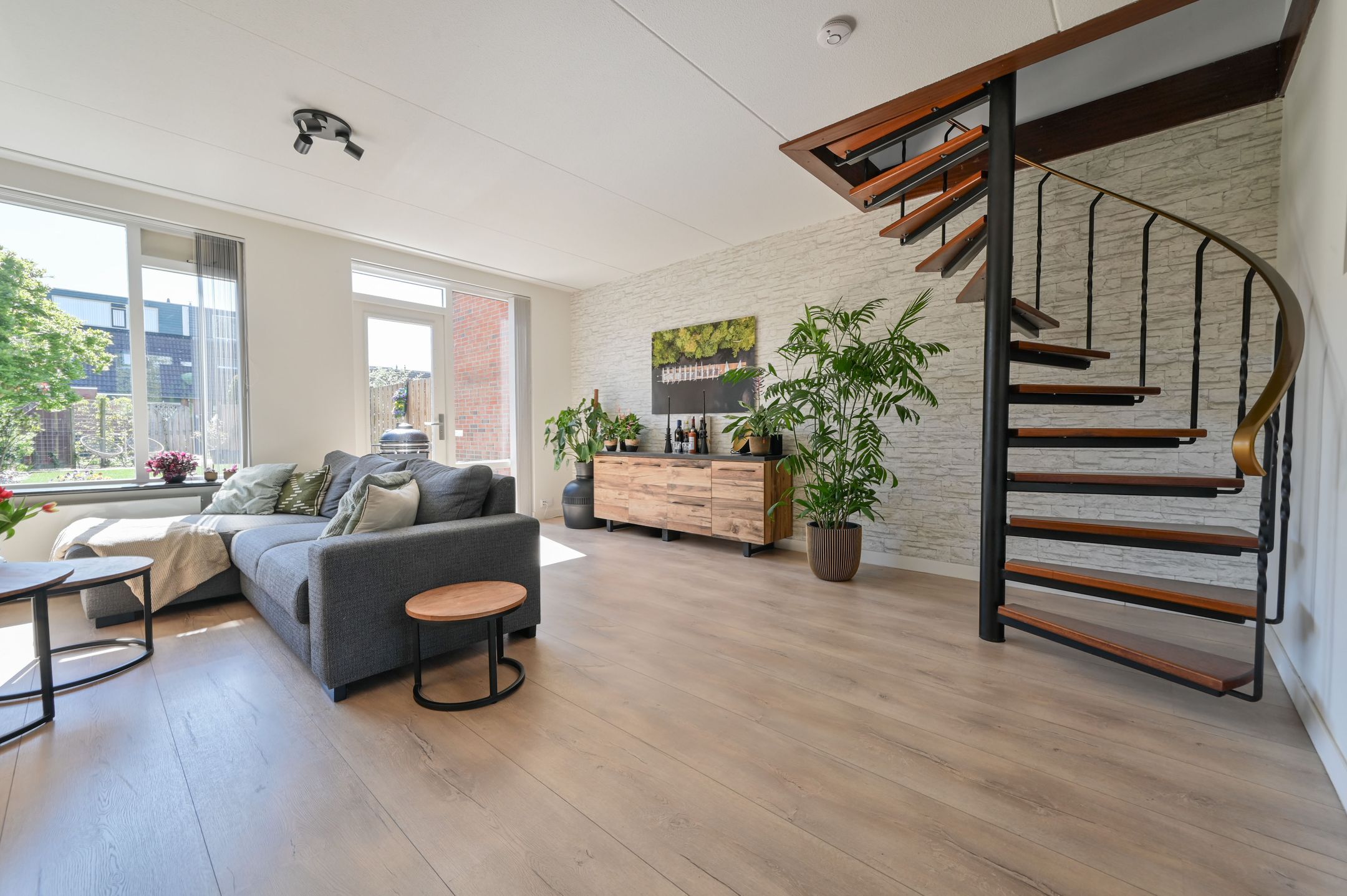Spacious Energy-Efficient Family Home with Deep South-Facing Garden and Parking — 15