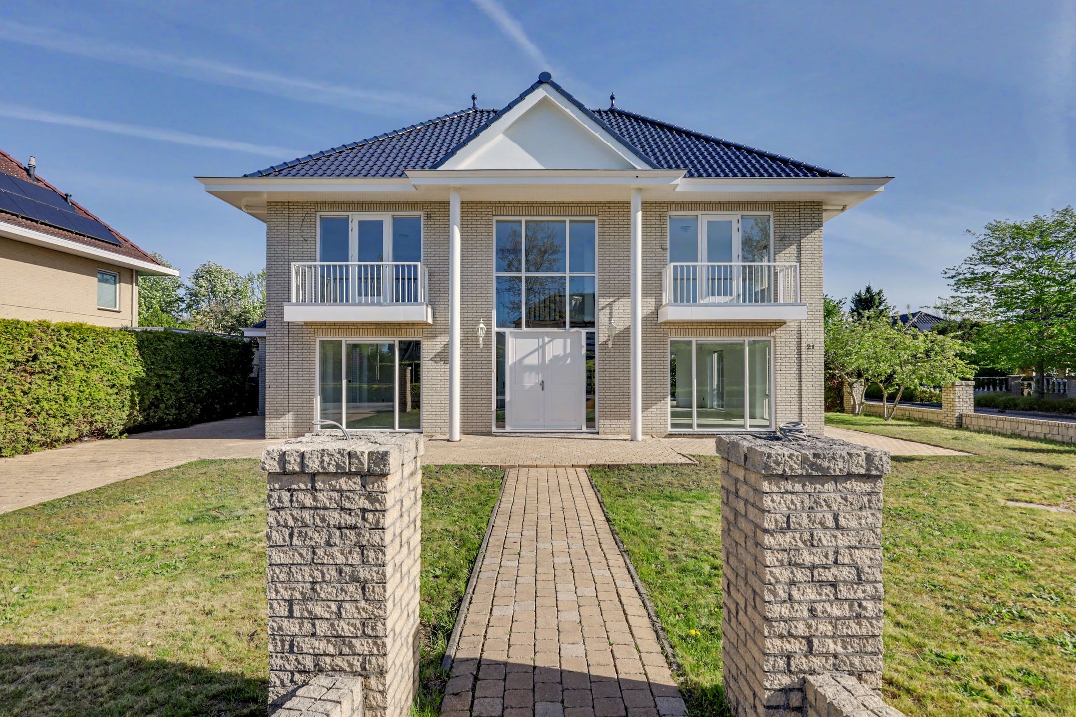 Spacious Villa in the Popular De Landerijen Neighborhood of Lelystad — 9