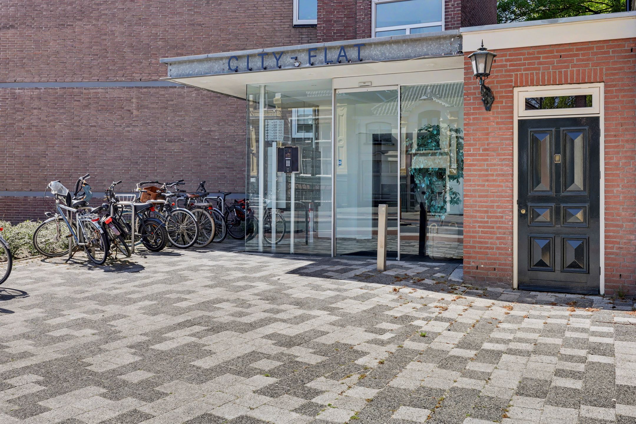 Foto 6 van Oldenzaalsestraat 109-205
