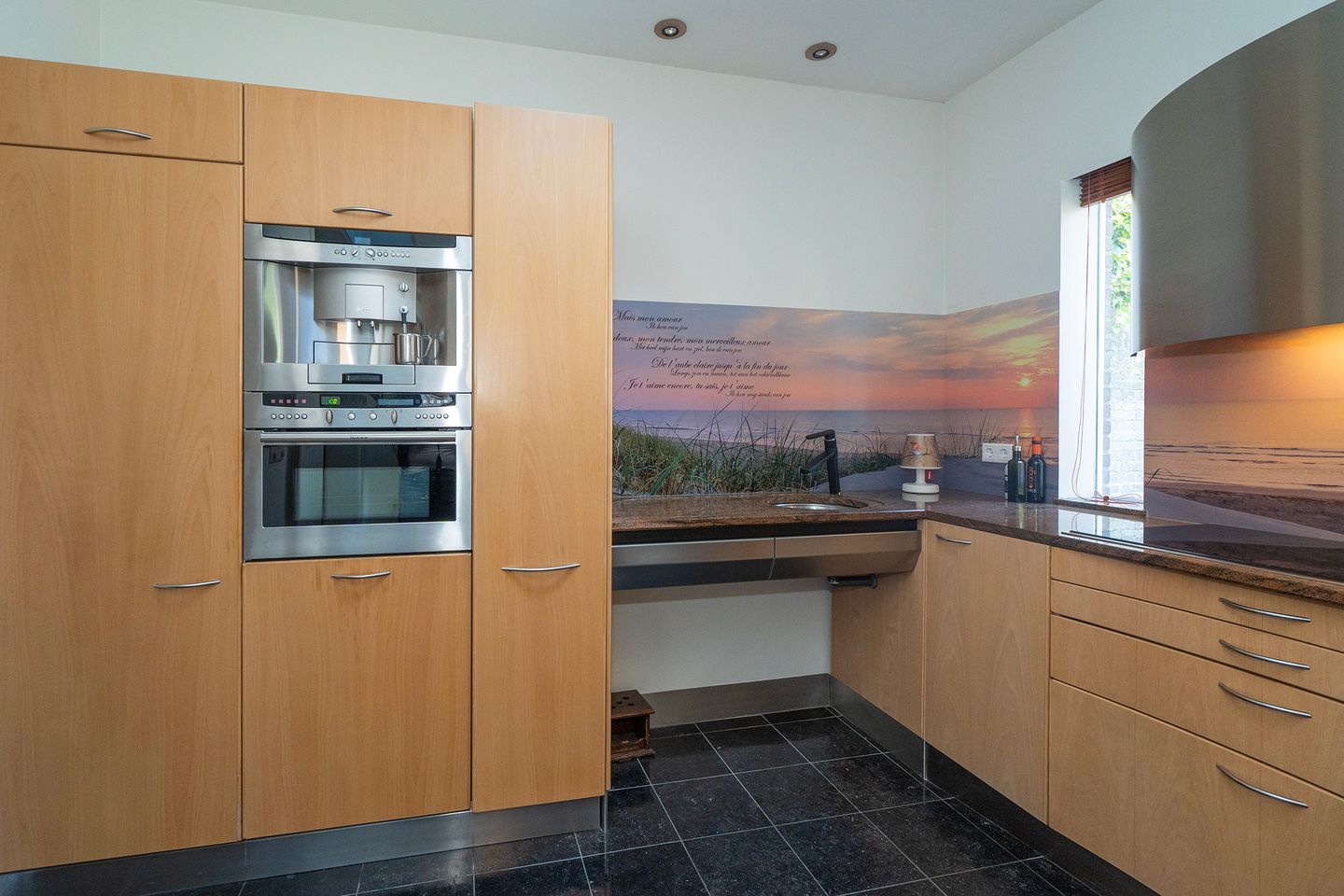 Photo 35 of Gerard van Swietenstraat 75
