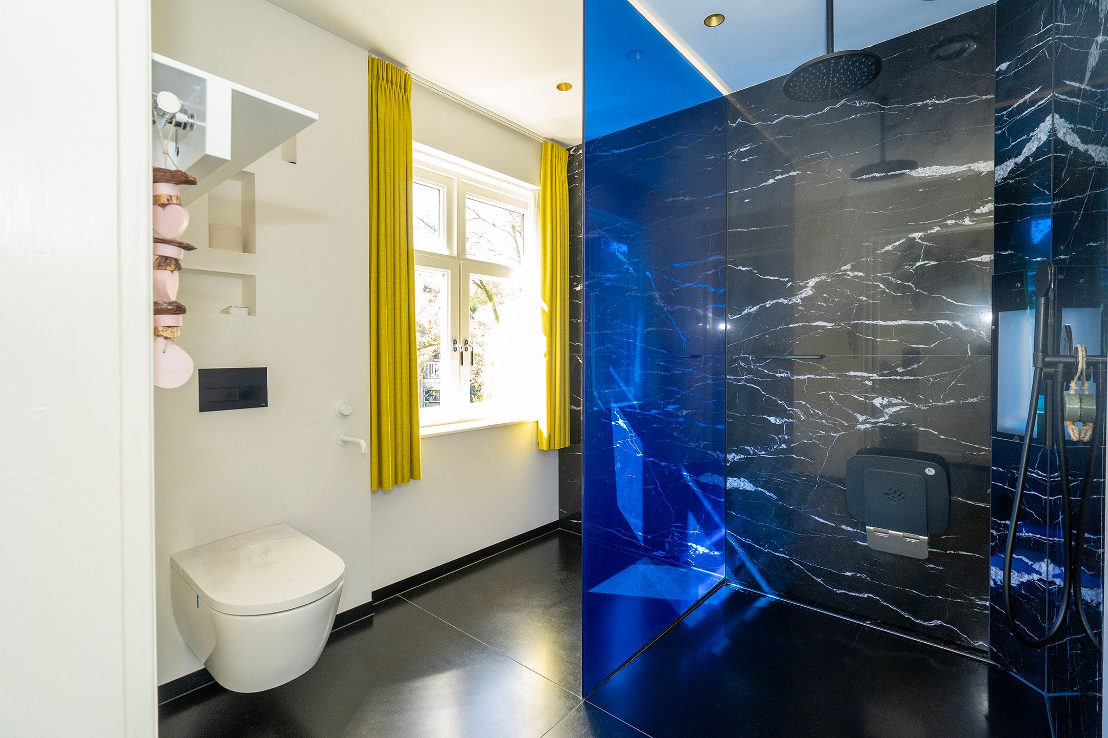 Photo 63 of Gerard van Swietenstraat 75