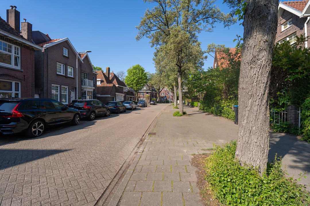 Photo 83 of Gerard van Swietenstraat 75