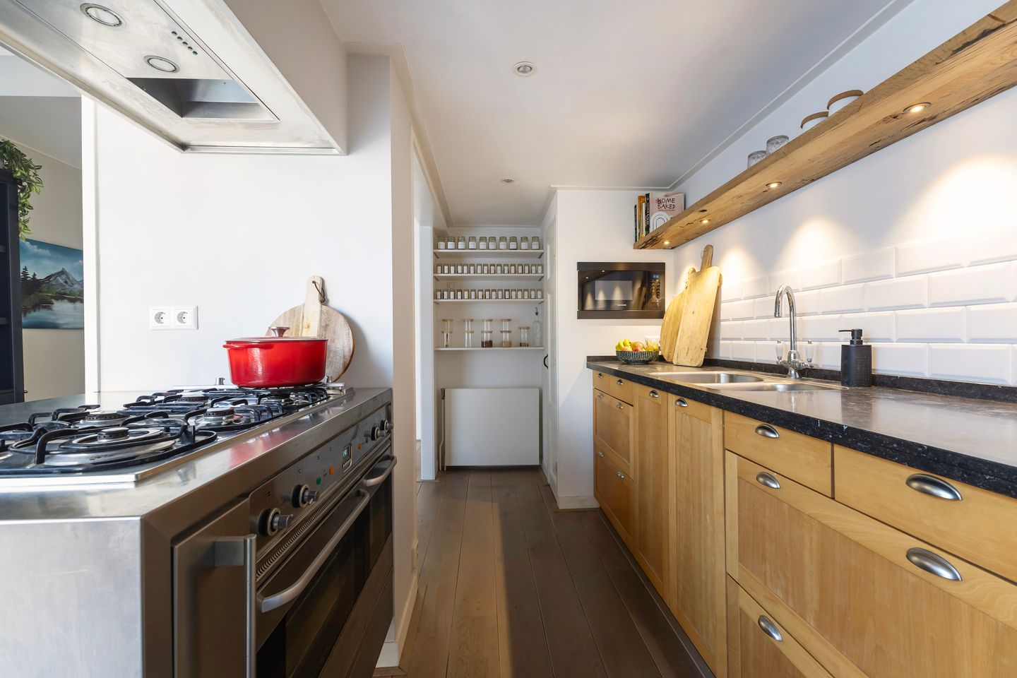 Photo 19 of Gerard Doustraat 32