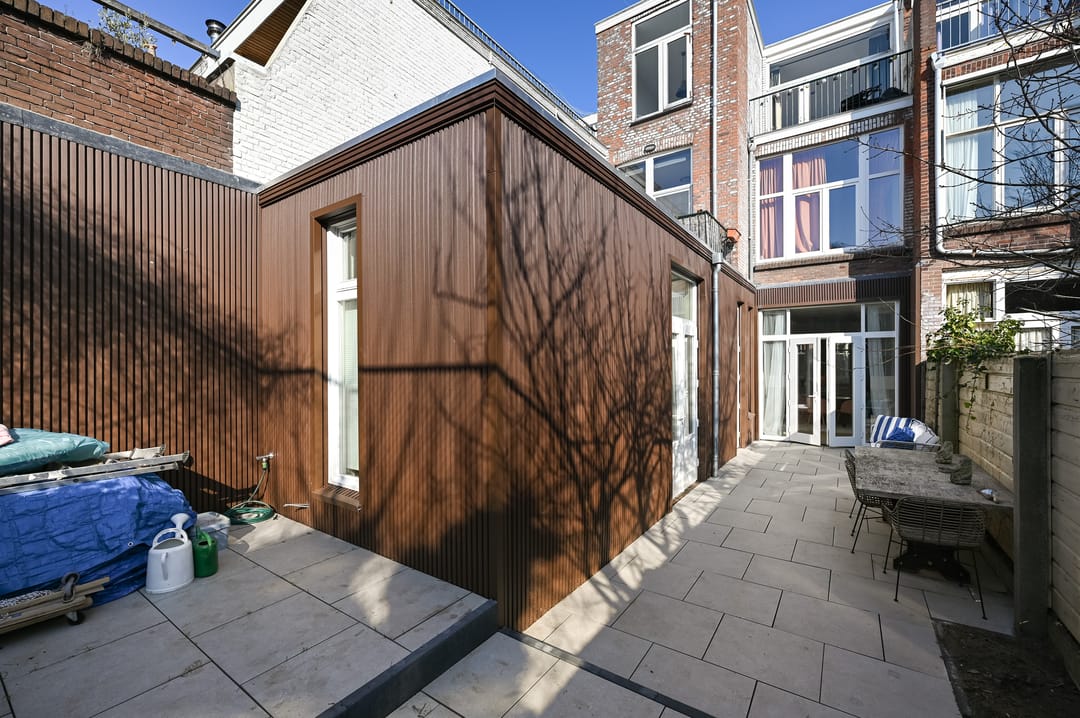 Renovated Ground-Floor Apartment with Garden in Statenkwartier — 32