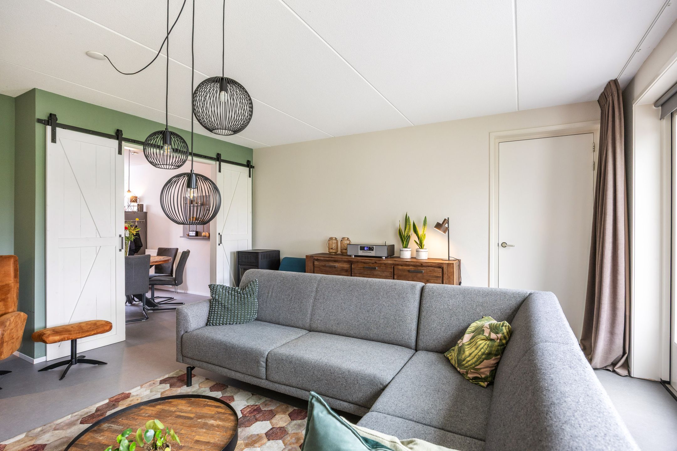 Spacious Semi-Detached Home with Five Bedrooms and Garden in Uithuizermeeden — 27