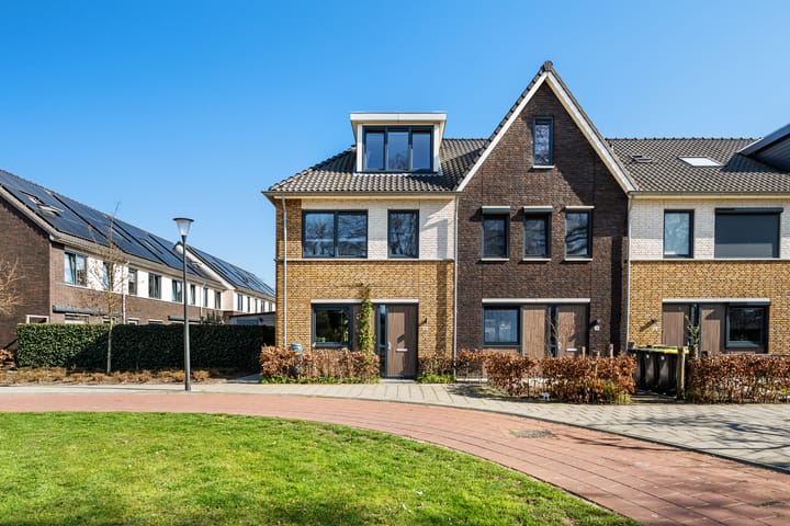 Van de Veldepad 16