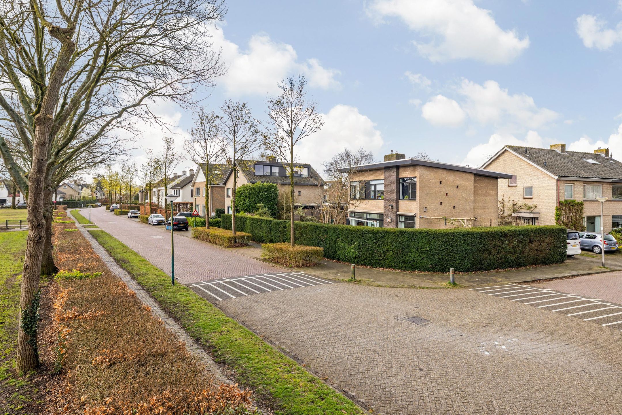 Photo 75 of Mgr. Van Hooijdonkstraat 1