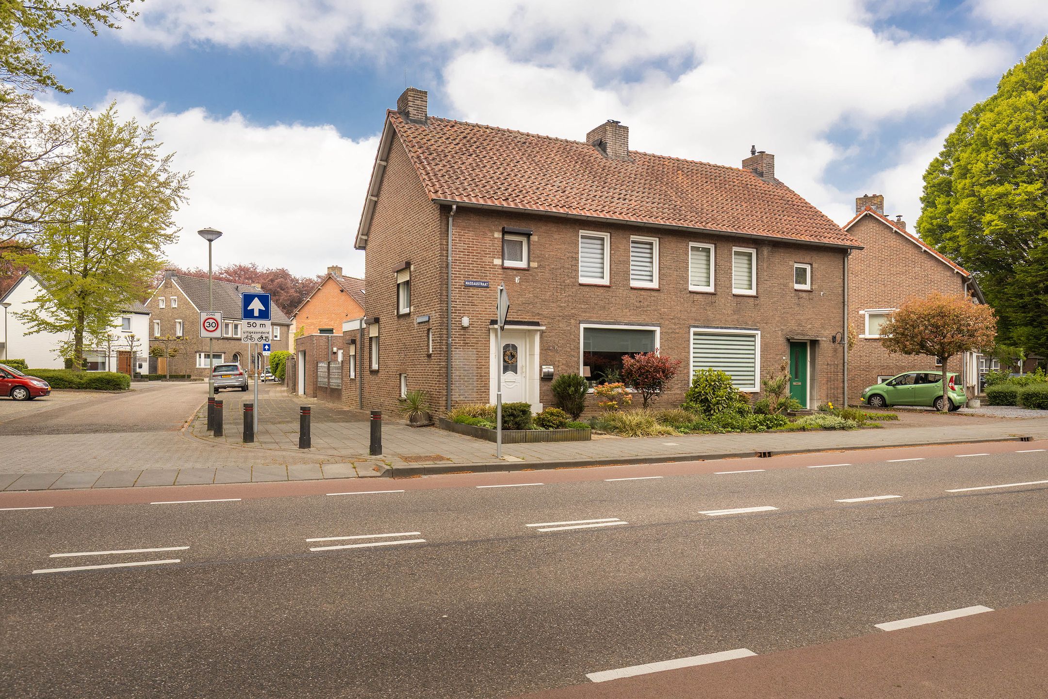 Nassaustraat 1 