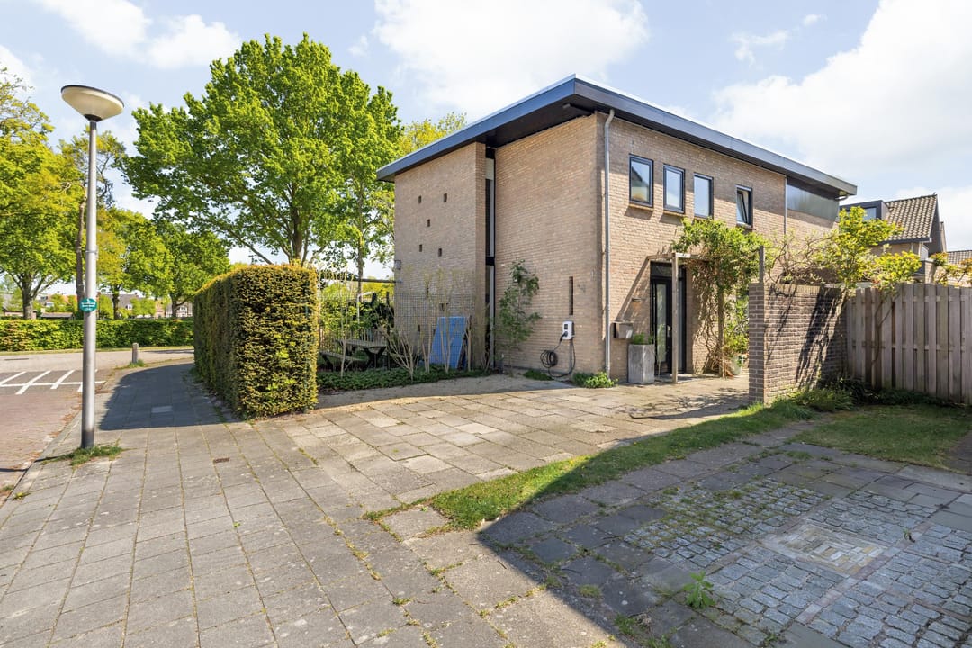 Photo 11 of Mgr. Van Hooijdonkstraat 1