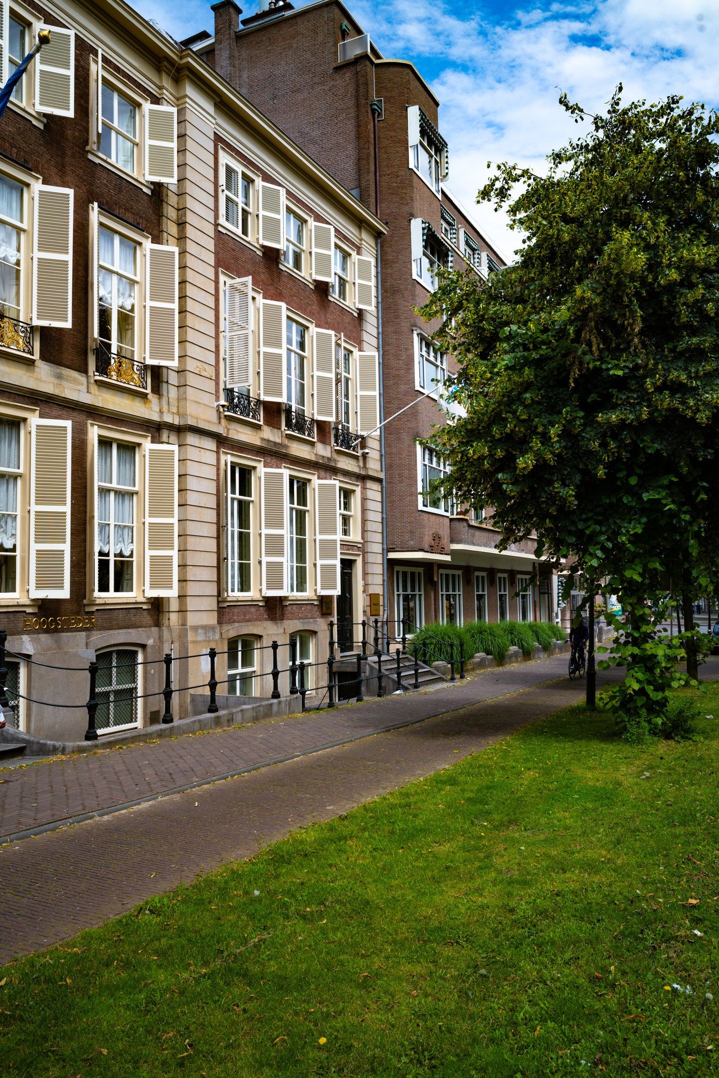 Bekijk foto 4 van Lange Vijverberg 16