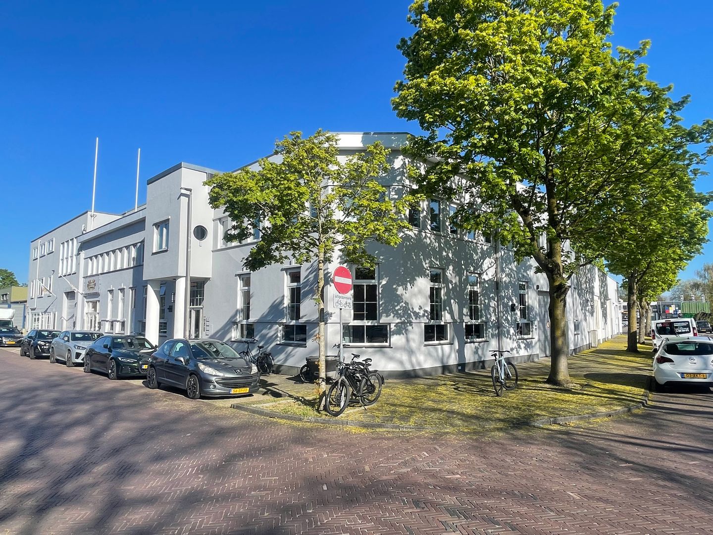 Bekijk foto 1 van Hooftlaan 61