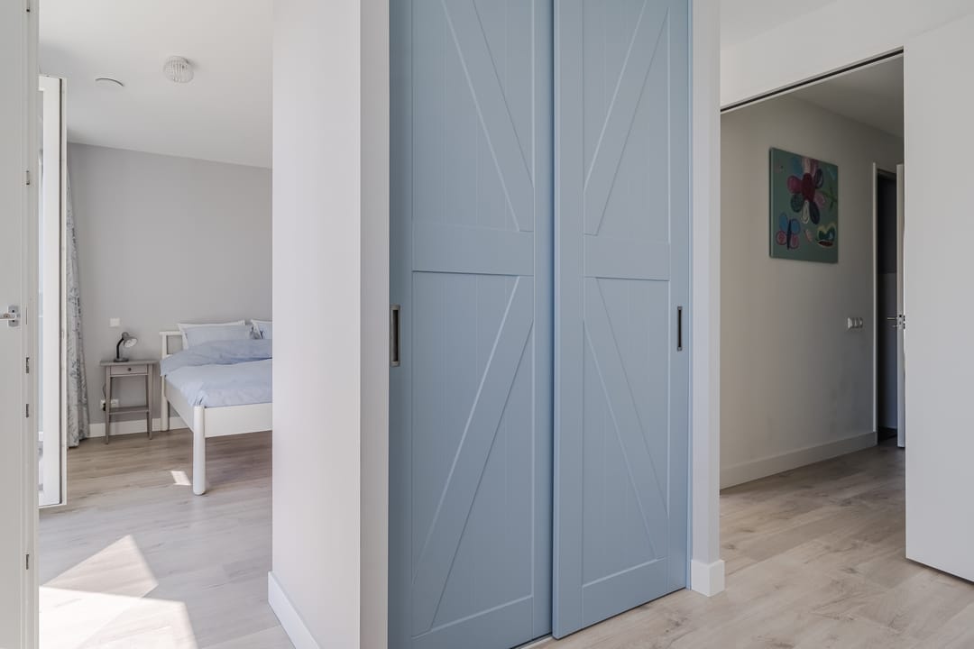 Spacious Energy-Neutral Semi-Detached Home with Waterfront Garden and Private Mooring — 26