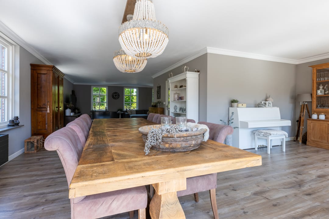 Detached Villa with Swimming Pool and Double Garage in Bergen op Zoom — 17