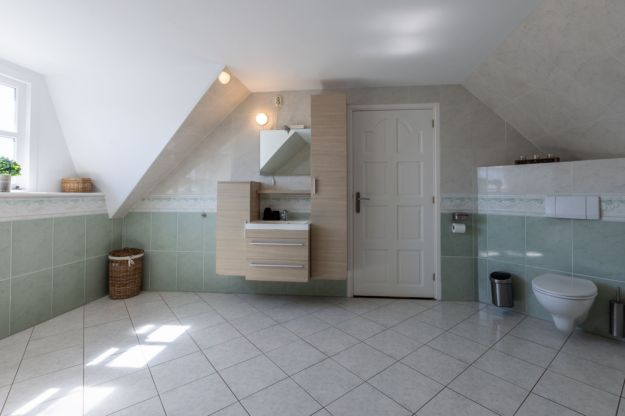 Detached Villa with Swimming Pool and Double Garage in Bergen op Zoom — 39