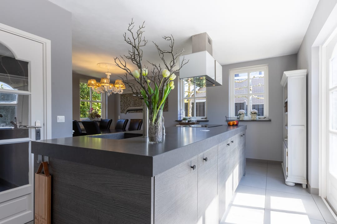 Detached Villa with Swimming Pool and Double Garage in Bergen op Zoom — 13