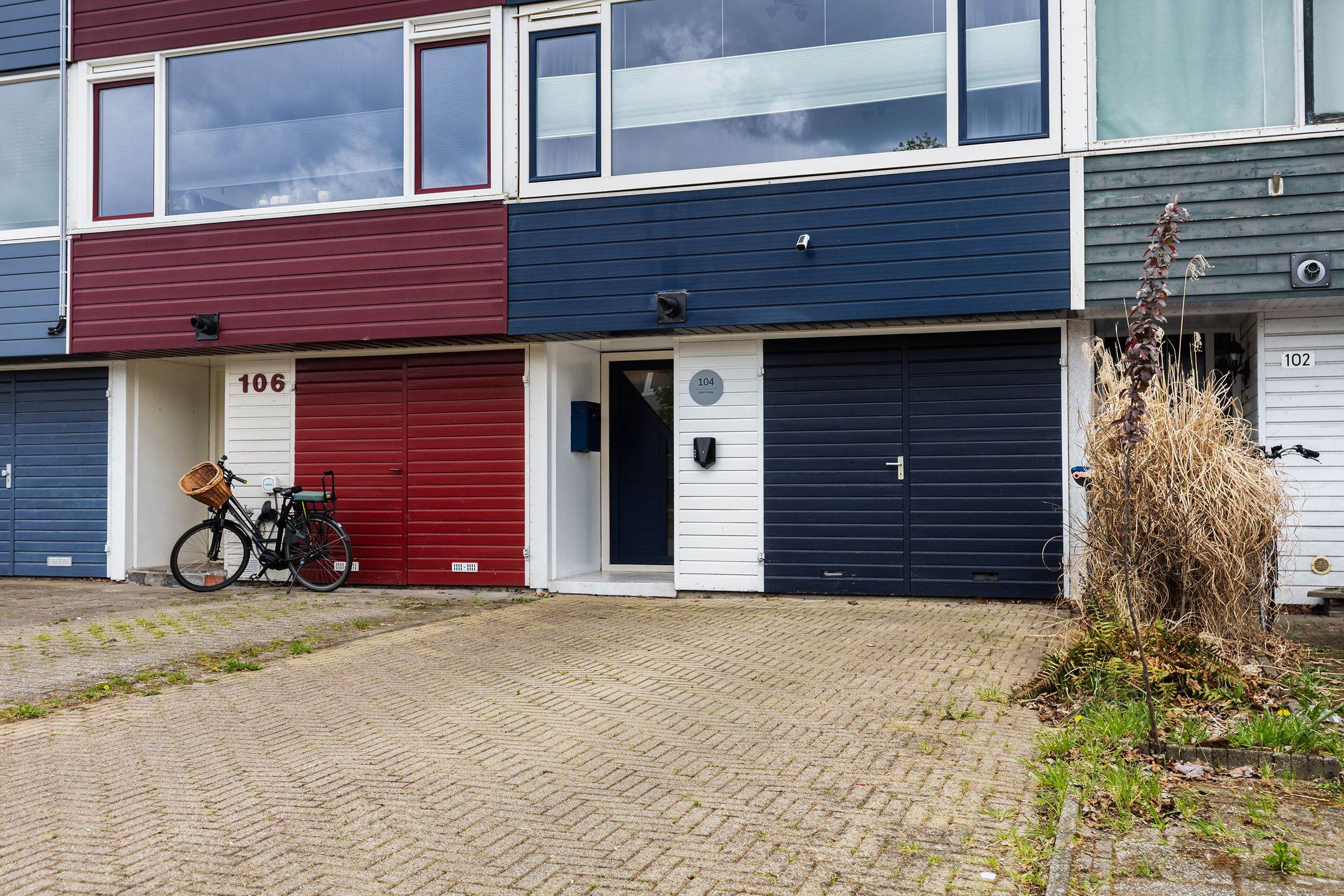 Recently Modernized Family Home in Child-Friendly Sprenkelaar Neighborhood — 33