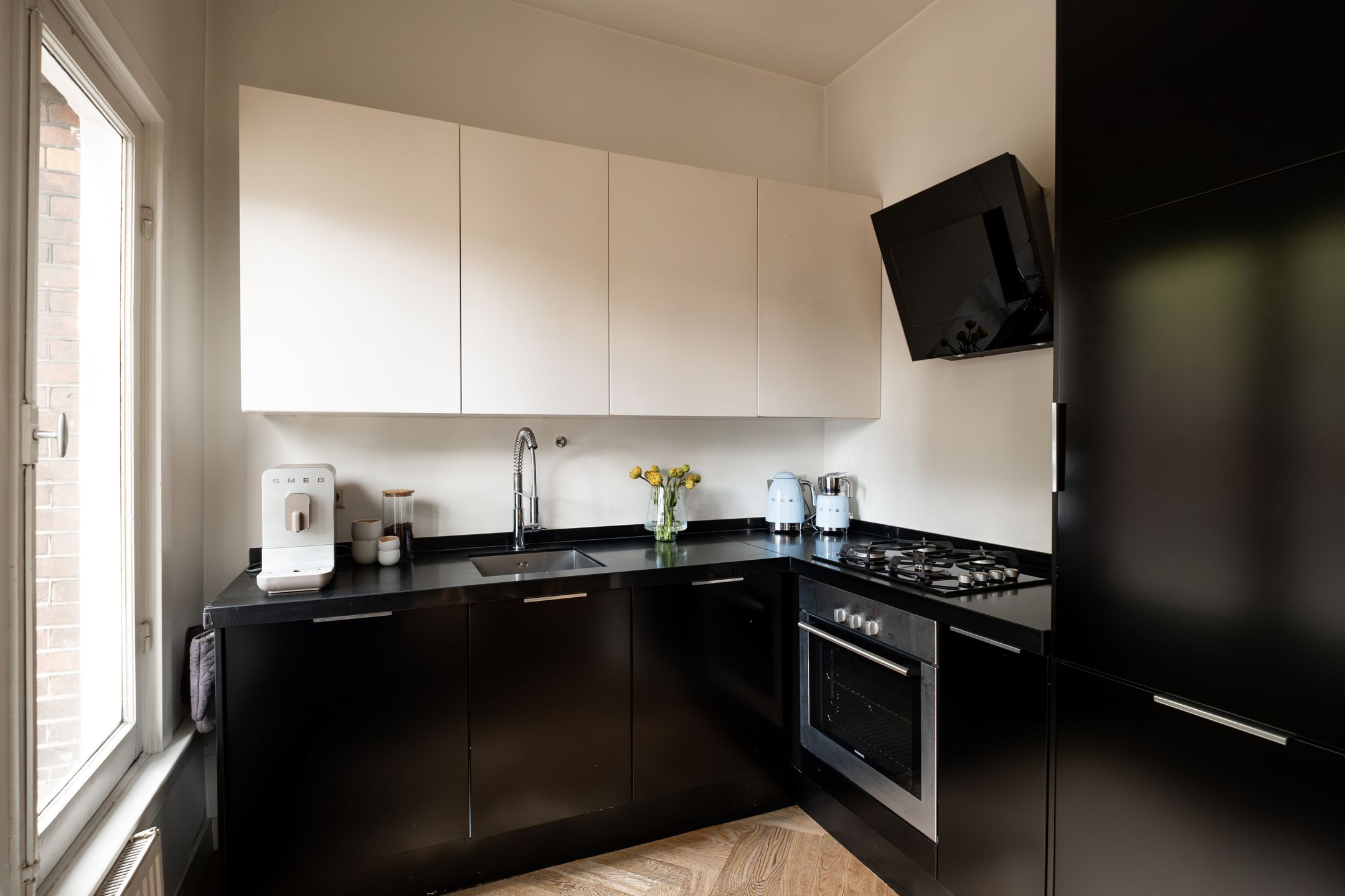 Characterful Apartment with Unobstructed Views in Green Plantagebuurt — 12