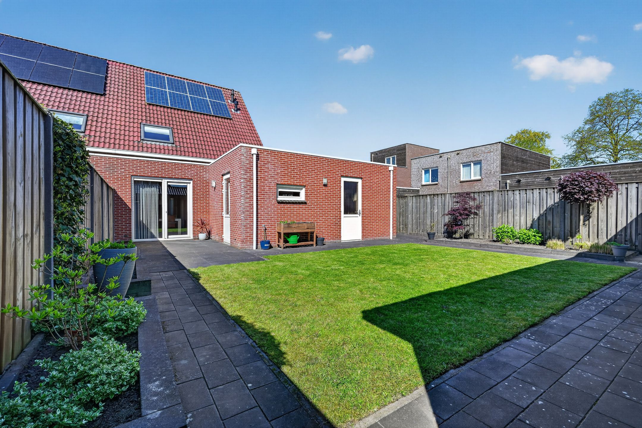 Foto 42 van Loperstraat 1