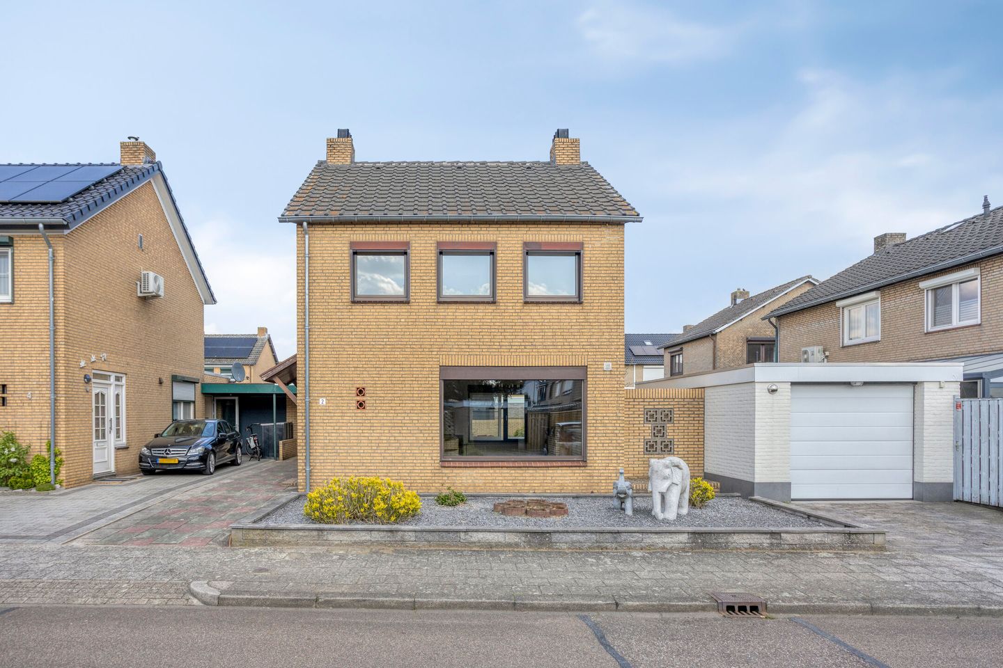 Photo 29 of Johannes Douvenstraat 2