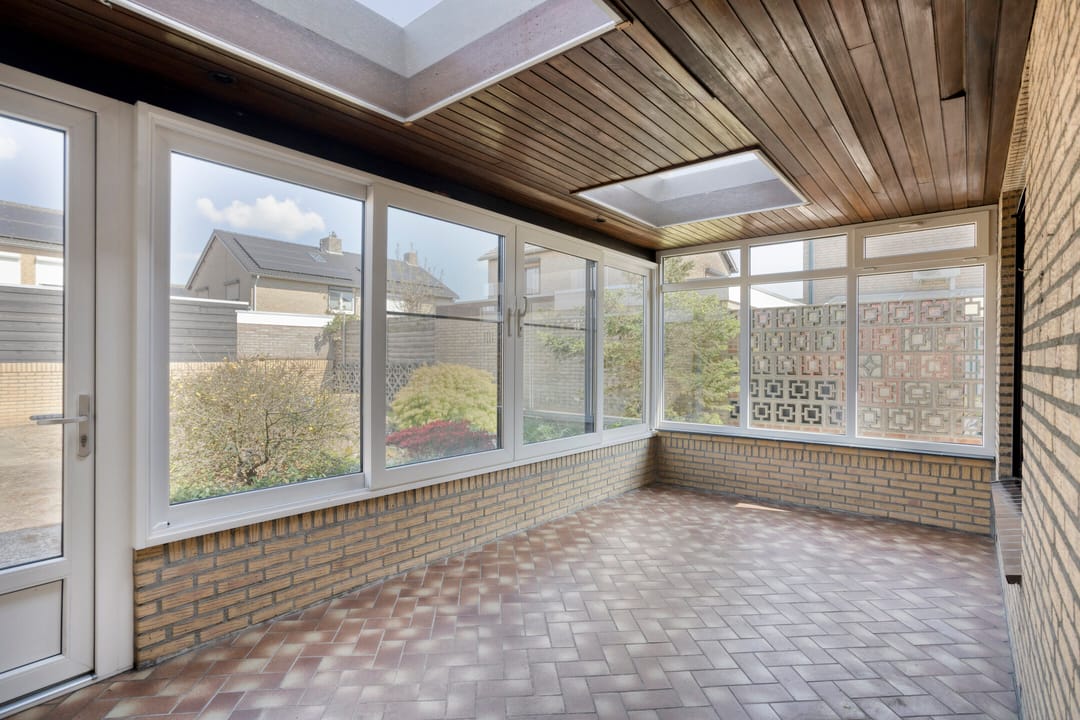 Photo 11 of Johannes Douvenstraat 2