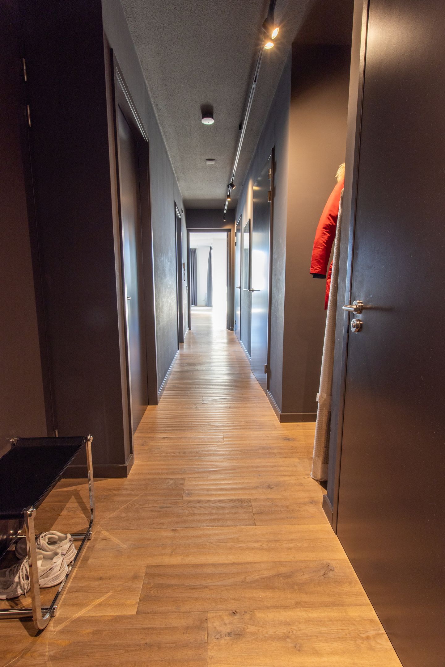 Exclusive City Apartment with Panoramic Views and Spacious Rooftop Terrace — 35
