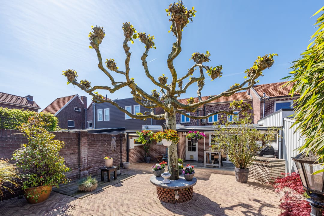 Charming Terraced House Near Gennep Center with Spacious Garage — 47
