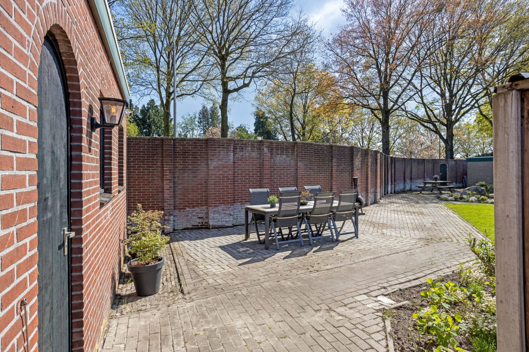 Photo 38 of Thorbeckestraat 91