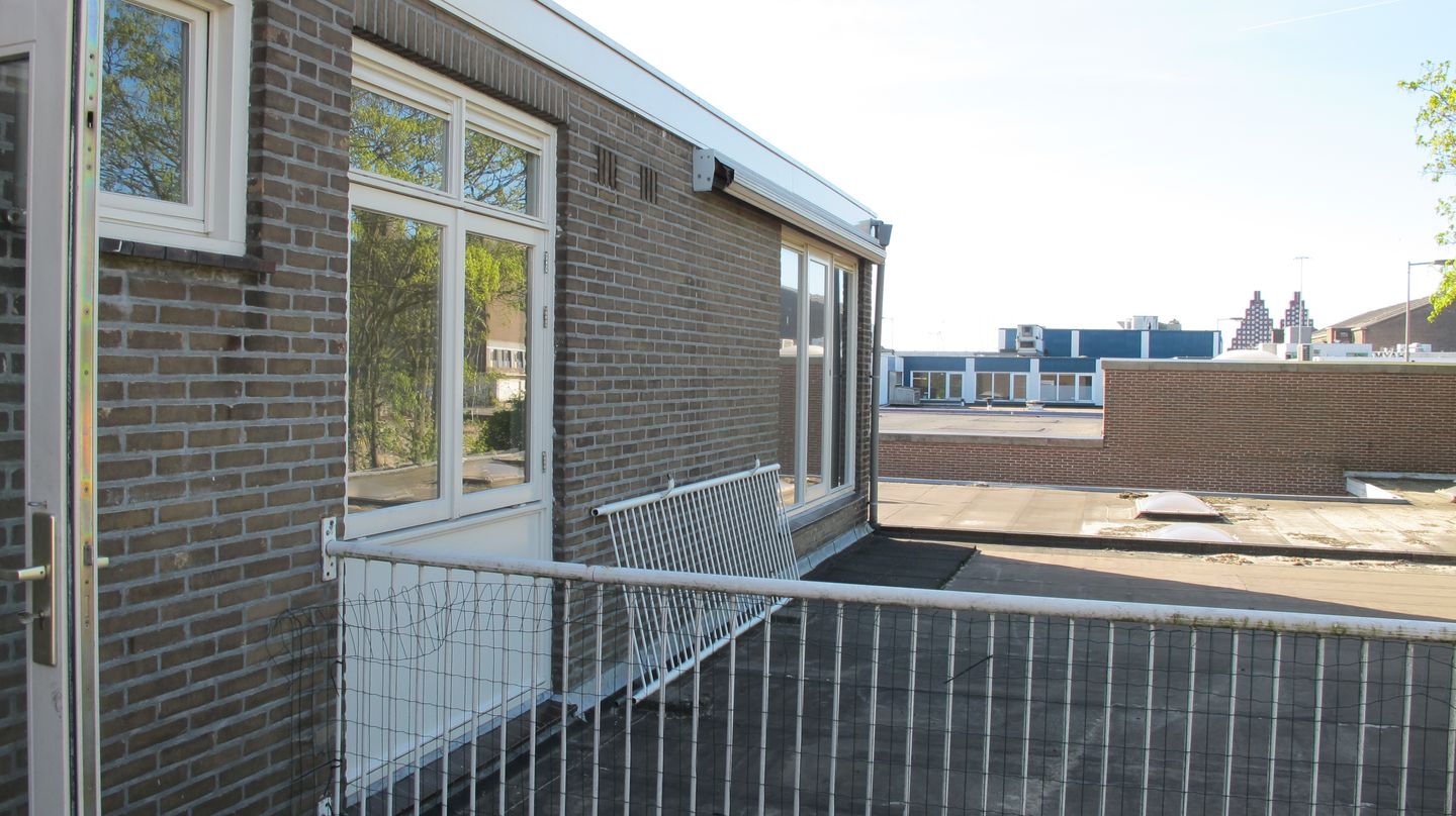 View photo 5 of Van Slingelandtstraat 5-7